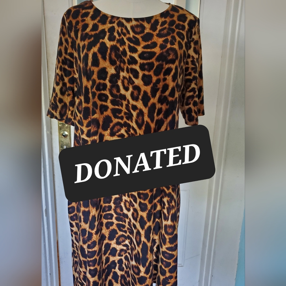 Agnes & Dora Cheetah Print Dress (Large)